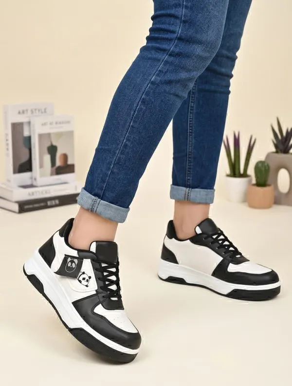 EVICTA_Evicta_footwear_Women_partywear/_Casual_Running_shoes_Casuals_For_Women_(Black,_White_,_5)