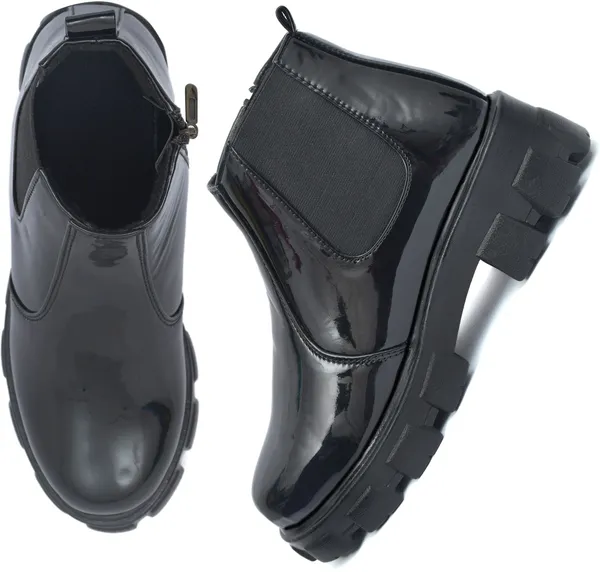 EVICTA_Women's_Chelsea_Boots_|_Sleek_Everyday_Style_Boots_For_Women_Boots_For_Women_(Black_,_7)