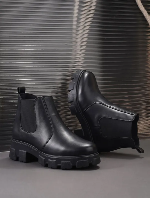 EVICTA_Women's_Chelsea_Boots_|_Sleek_Everyday_Style_Boots_For_Women_Boots_For_Women_(Black_,_5)