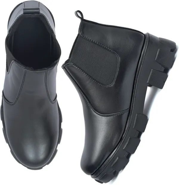 EVICTA_Women's_Chelsea_Boots_|_Sleek_Everyday_Style_Boots_For_Women_Boots_For_Women_(Black_,_5)