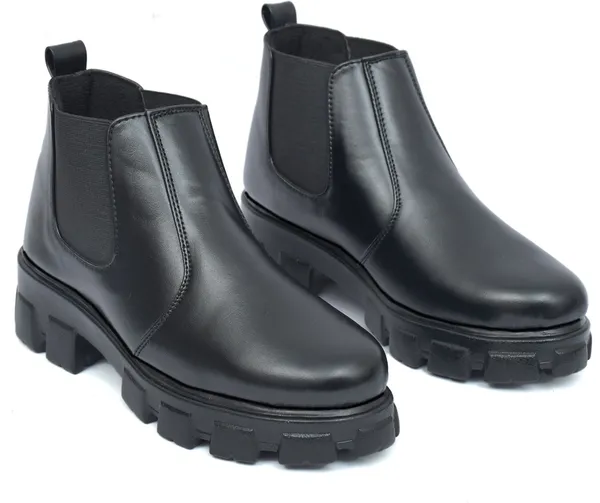 EVICTA_Women's_Chelsea_Boots_|_Sleek_Everyday_Style_Boots_For_Women_Boots_For_Women_(Black_,_5)