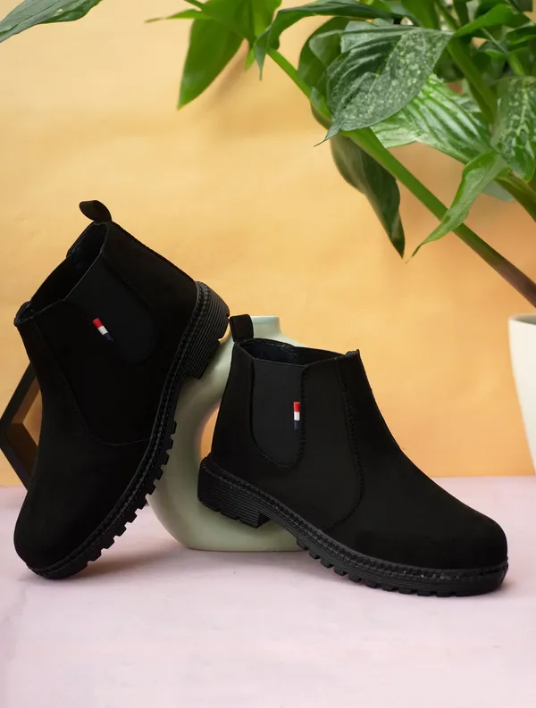 EVICTA_Evicta_Men’s_Suide_Leather_Chelsea_Boots_|_Comfortable_Everyday_Wear_Boots_For_Men_(Black_,_6)
