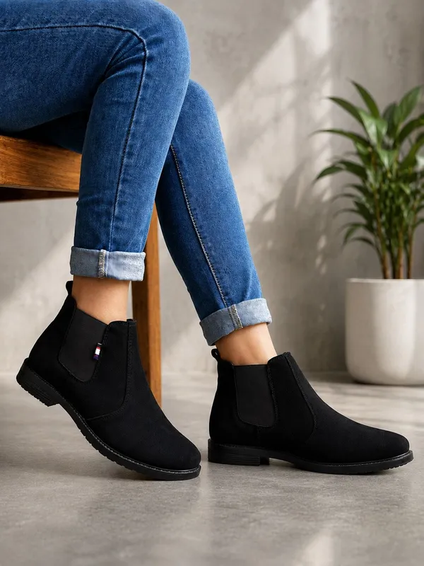 EVICTA_Trendy_Suede_Finish_Chelsea_Boots_for_Men_|_Comfortable_Flat_Heel_Ankle_Shoes_Boots_For_Men_(Black_,_7)
