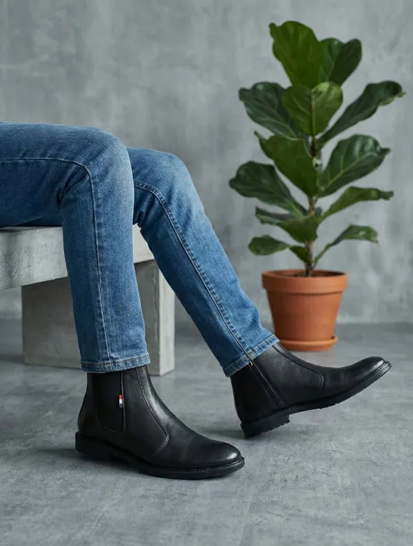 EVICTA_Men's_Side_Zipper_Chelsea_Boots_|_Round_Toe_Ankle_Length_Casual_Slip-On_Boots_Casuals_For_Men_(Black_,_10)