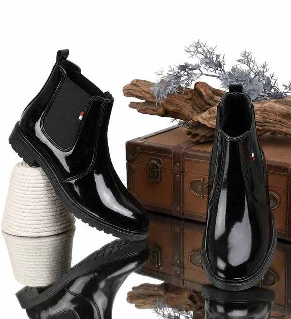 EVICTA_Evicta_Patent_Leather_Lightweaight_Trendy_Walking_zip_chalsea_boot_Casuals_For_Men_(Black_,_7)