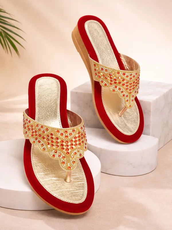 EVICTA_Women_Wedges_(Red,_Gold_,_4)