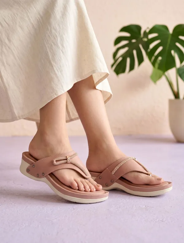 EVICTA_Women_Wedges_(Pink_,_6)