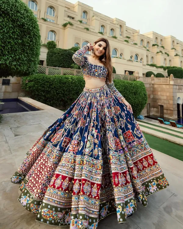 Blue_Colour_Heavy_Work_Look_Navratri_Choli_Collection_Blouse_With_Dupatta_Set