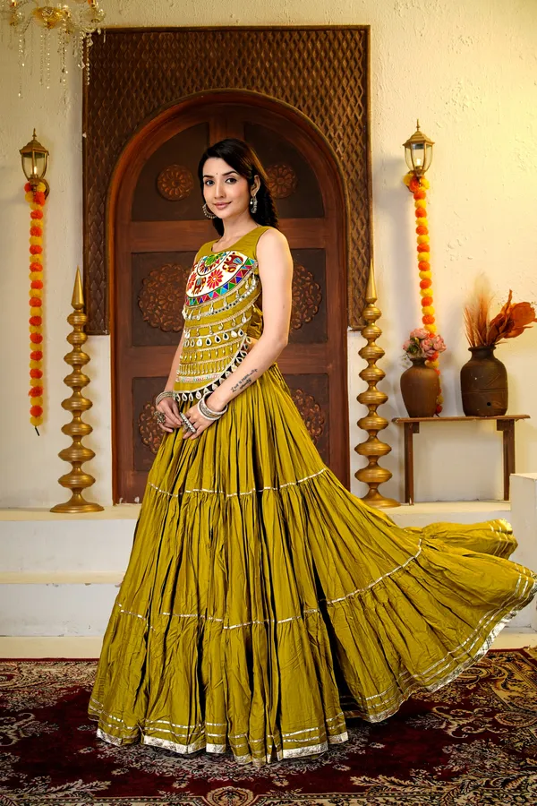 Pure_Cotton_Heavy_Handwork_And_Mirrorwork_Ready_To_Wear_Lehengha_Choli
