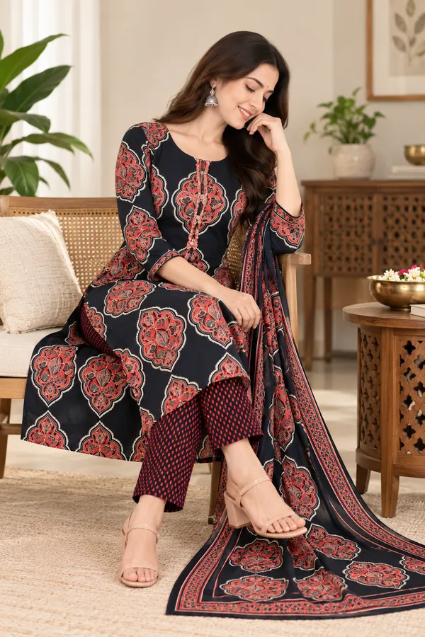 Black_Cotton_Straight_Kurta_Set_For_Women