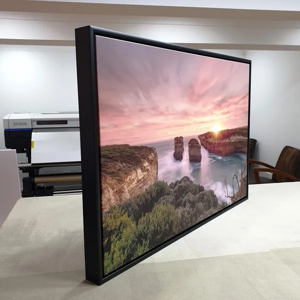 Black_Flat_Screen_Television_Display