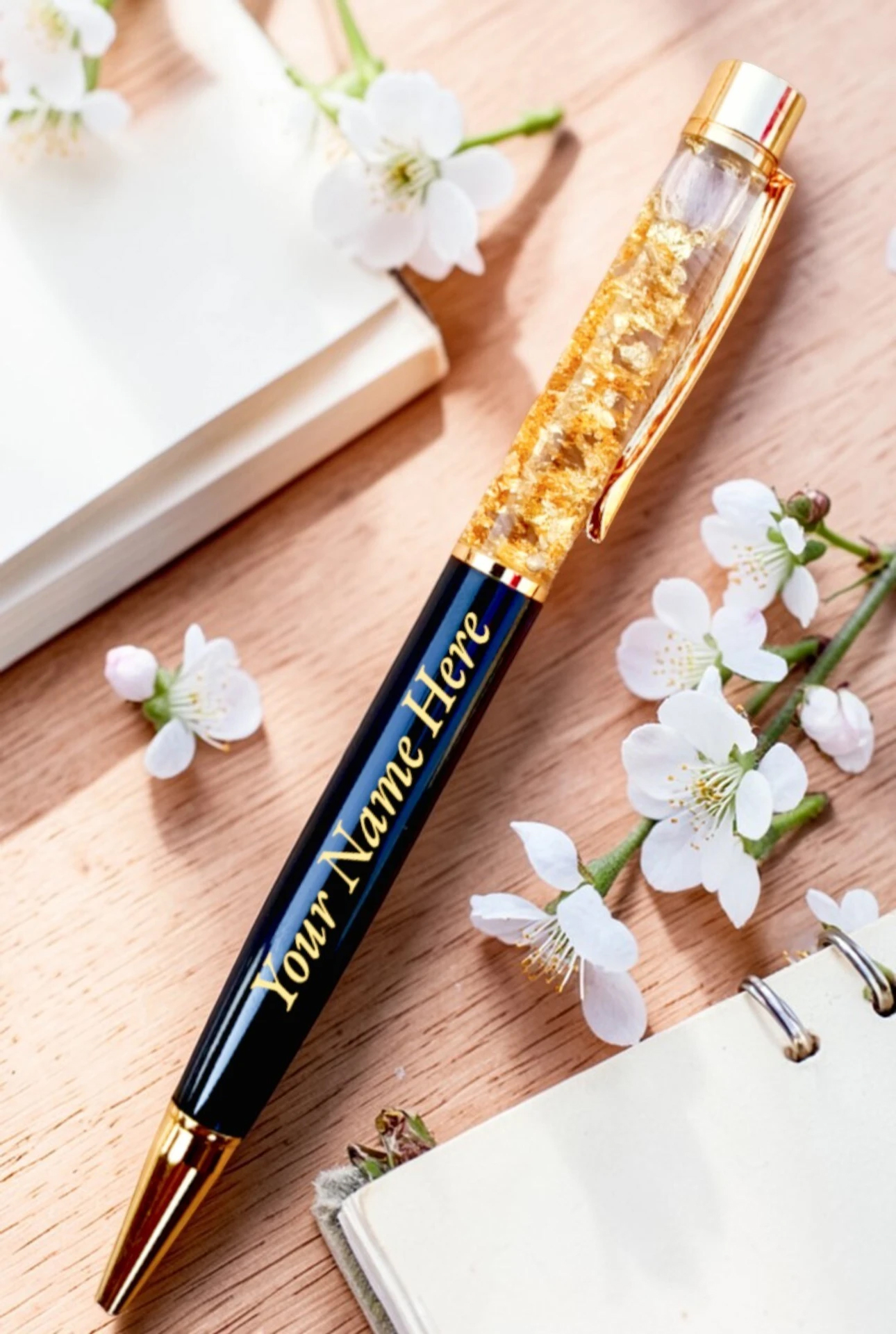 Black_Gold_Personalized_Name_Pen