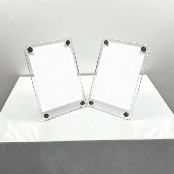 Acrylic_Minimalist_Magnetic_Photo_Frame_Set