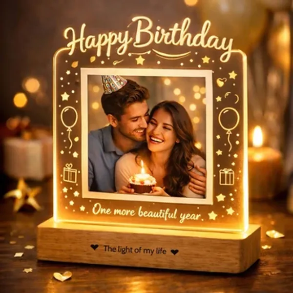 Acrylic_Birthday_Photo_LED_Lamp_With_Wooden_Base