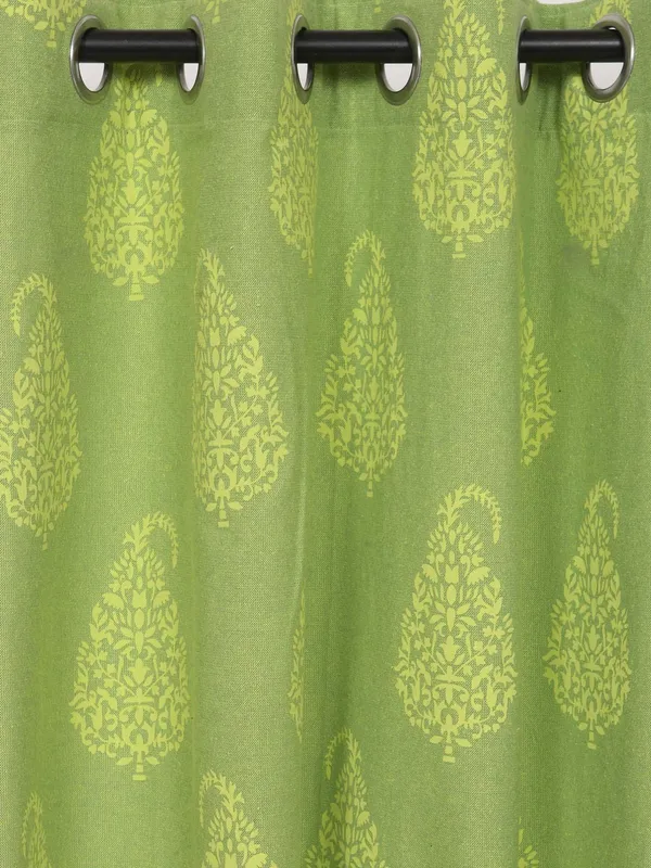 Cotton_Paisley_Eyelet_Door_Curtain