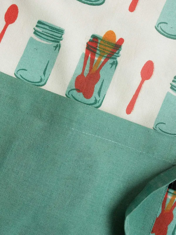 Cotton_Kitchen_Apron_With_Front_Pocket