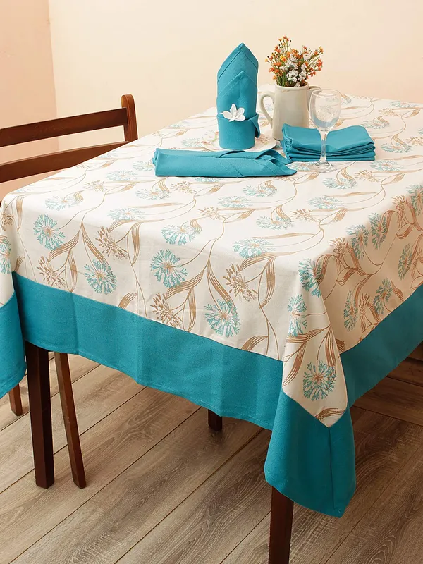 Cotton_Table_Cover_Set_With_Napkins