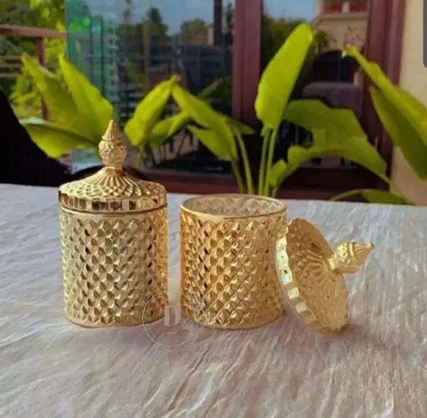 Gold_Finish_Geometric_Pattern_Storage_Jar_Set