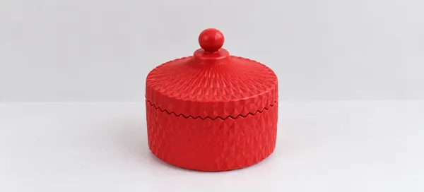 Red_Textured_Decorative_Lidded_Storage_Box