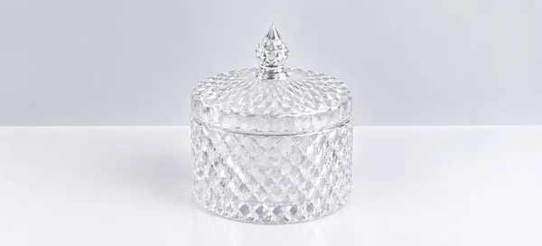 Glass_Crystal_Cut_Lidded_Storage_Jar