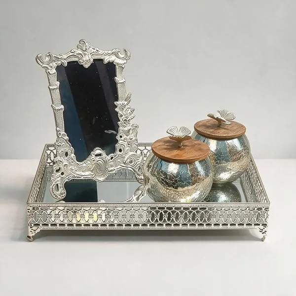 Silver_Metal_Vanity_Tray_Set_For_Home_Decor_Pack_Of_3