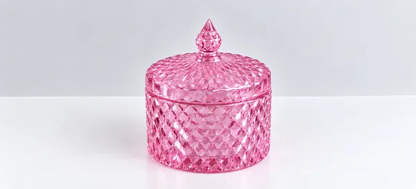 Pink_Faceted_Glass_Decorative_Storage_Jar