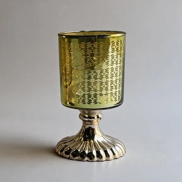 Gold_Glass_Pedestal_Candle_Holder_For_Home_Decor