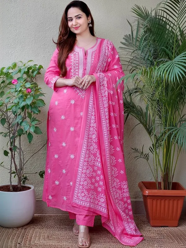 Pink_Rayon_Straight_Printed_Kurta_Set_For_Women