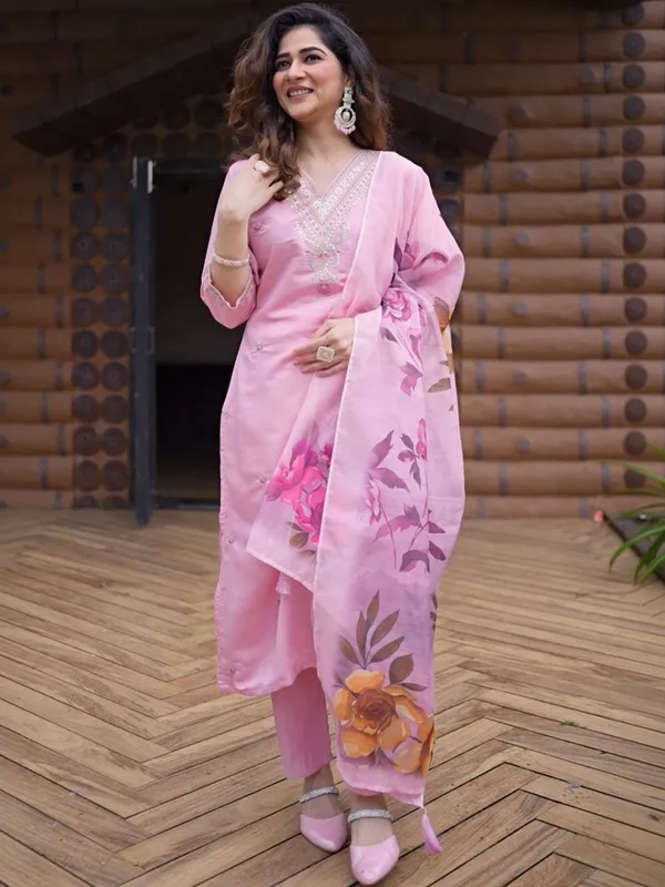 Pink_Rayon_Straight_Kurta_Palazzo_&_Dupatta_Set_For_Women