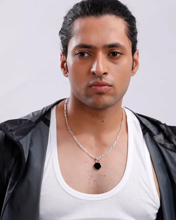 Silver_Sterling_Statement_Pendant_Chain_For_Men