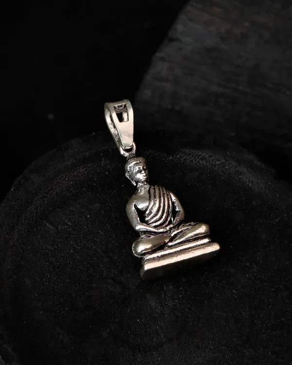 Silver_Sterling_Buddha_Pendant_Chain_For_Men