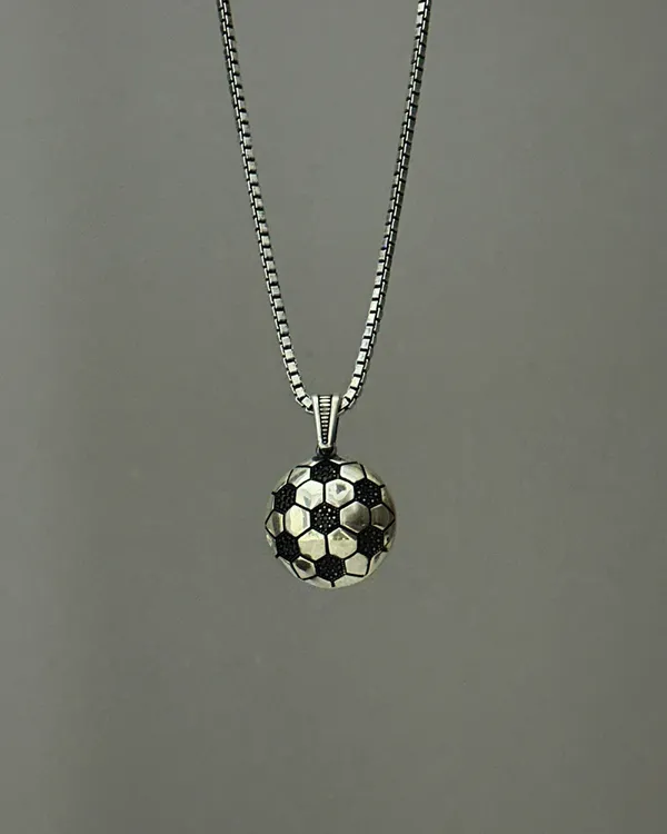 Silver_Sterling_Fifa_Pendant_Chain_For_Men