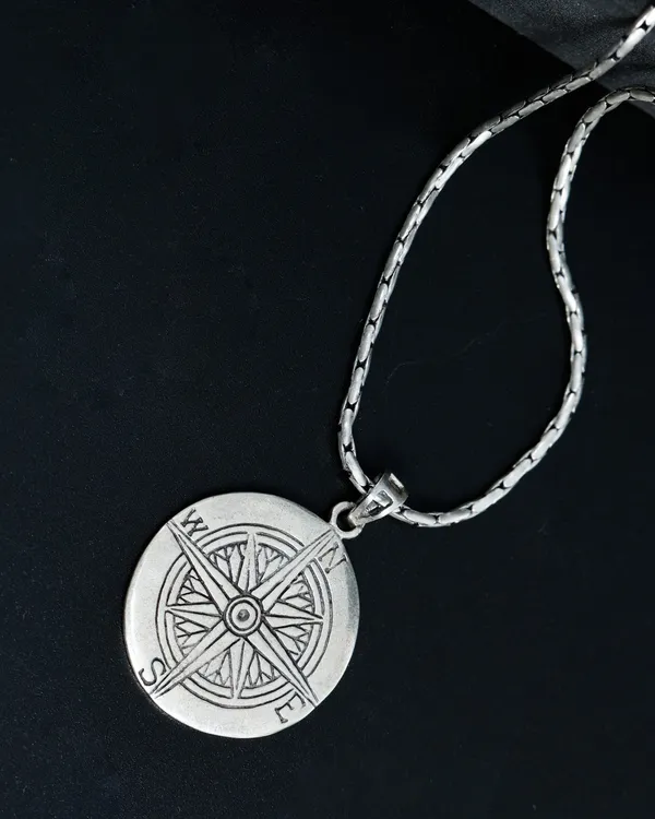 Silver_Sterling_Compass_Pendant_Chain_For_Men