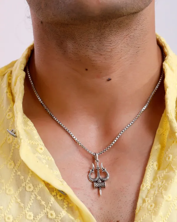 Silver_Trishool_Pendant_Chain_For_Men