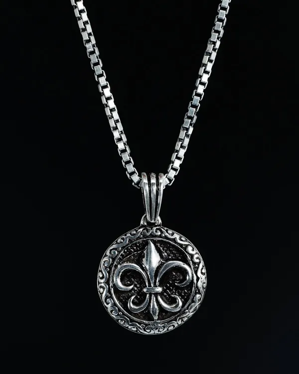 Silver_Marcasite_Pendant_Chain_For_Men