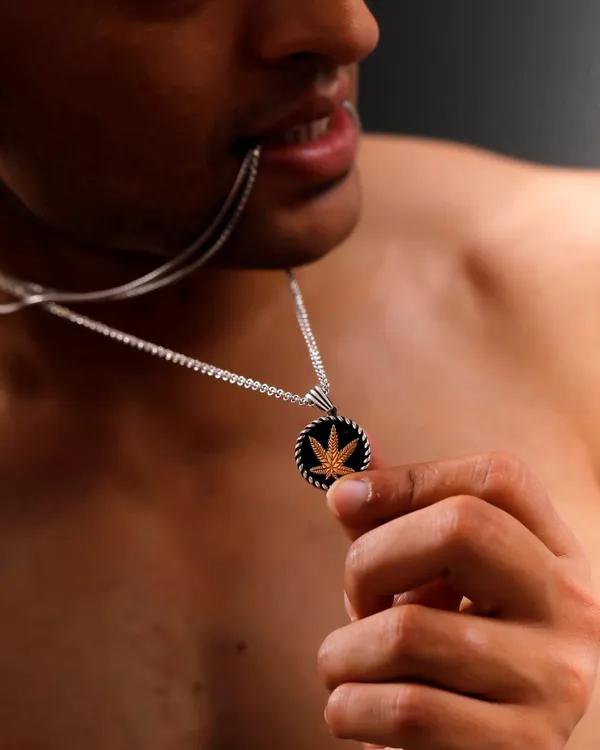 Silver_Stoned_2O_Chain_For_Men