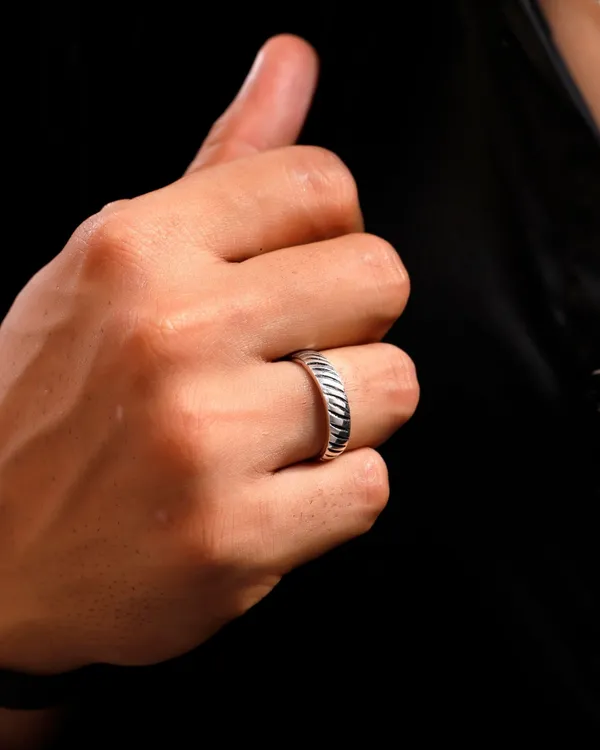 Silver_Sterling_Black_Strip_Band_Ring_For_Men