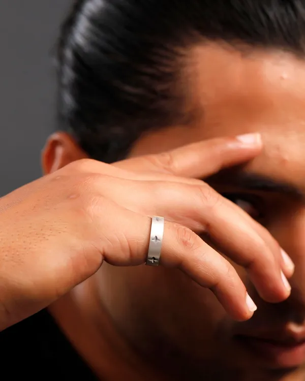 Silver_Sterling_Star_Matte_Band_Ring_For_Men