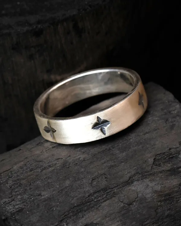 Silver_Sterling_Star_Matte_Band_Ring_For_Men