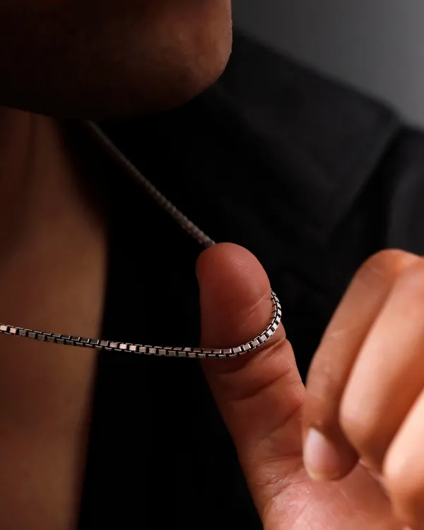 Silver_Sterling_Thick_Box_Chain_For_Men