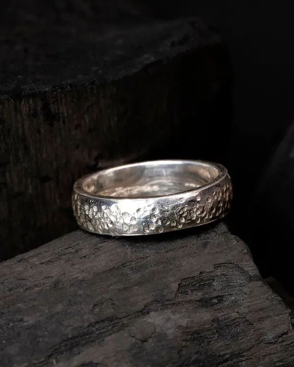 Silver_Sterling_Curved_Hammered_Band_Ring_For_Men