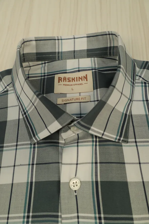 Grey_Cotton_Plaid_Short_Sleeve_Shirt_For_Men