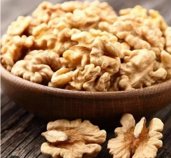 1Kg_-_Chilean_Walnuts
