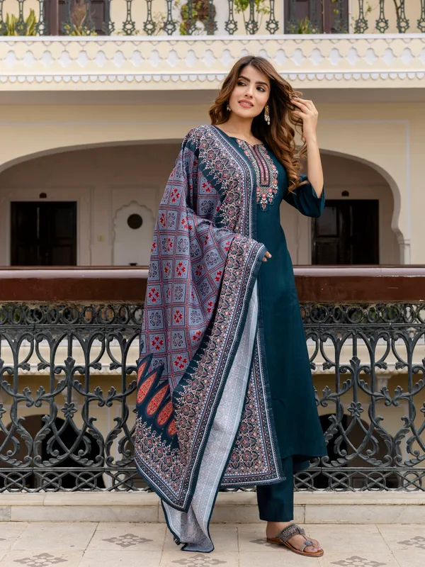 Morpeach_Art_Silk_Embroidery_Anarkali_Kurta_Pant_with_Dupatta_Set