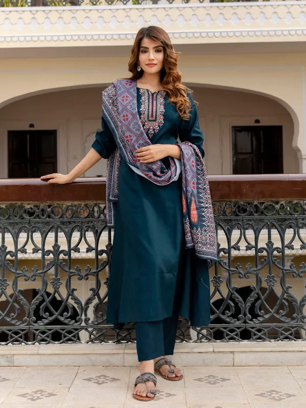 Morpeach_Art_Silk_Embroidery_Anarkali_Kurta_Pant_with_Dupatta_Set