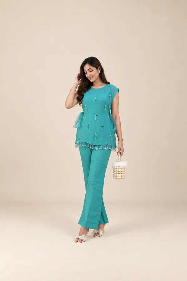 Teal_Embellished_Kurta_Set_for_Women