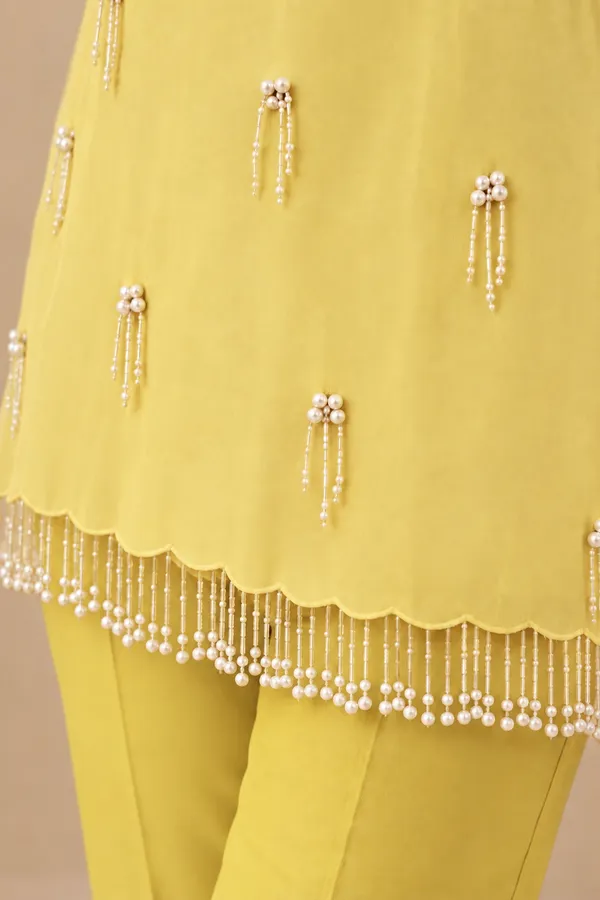 Green_Embellished_Kurta_Set_for_Women