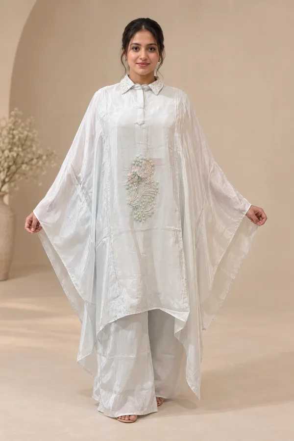 White_Relaxed_Fit_Embellished_Kurta_Set_for_Women