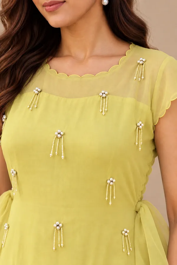 Green_Embellished_Kurta_Set_for_Women
