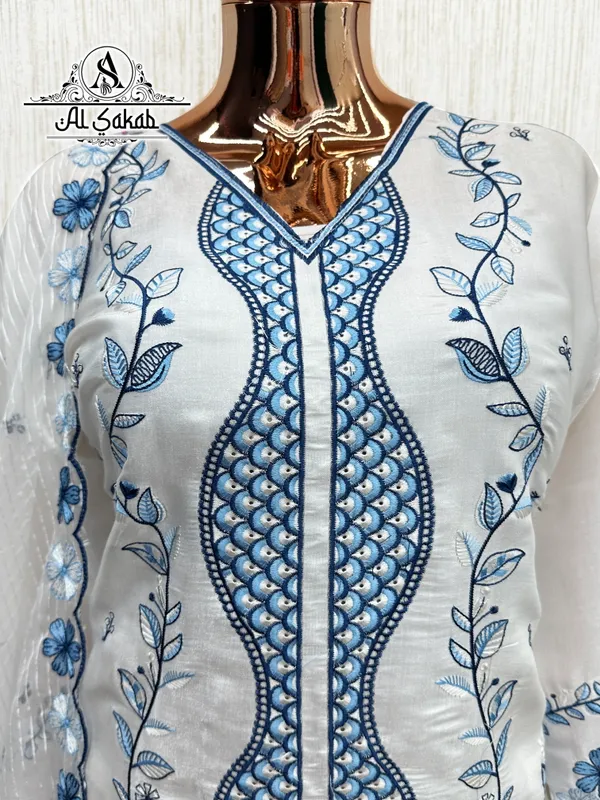 Blue_Cotton_Embroidered_Cutwork_Suit_Set_For_Women